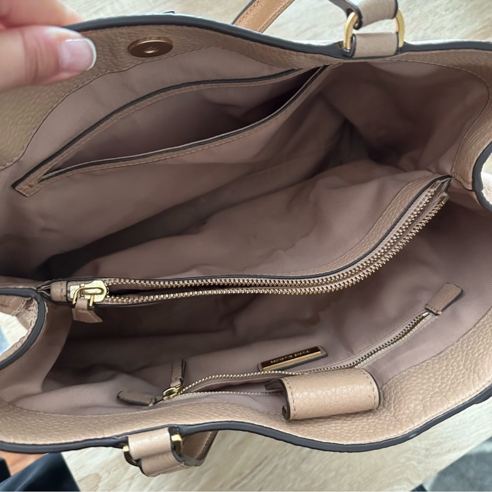 Tory Burch Blush Pink Nude Color Tote - Picture 3 of 5